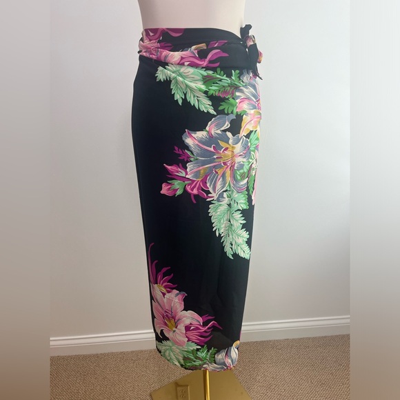 Walter Baker NWT Paradise Sarong in Grand Magnolia - Picture 10 of 11